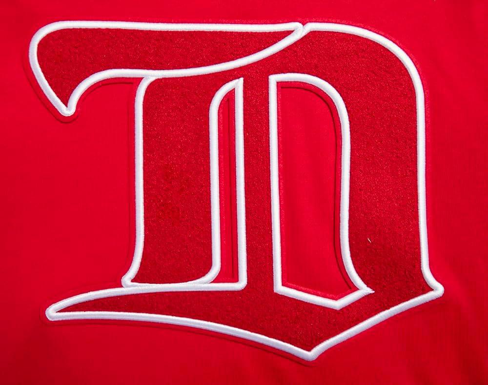 imagePro Standard Mens NBA Old English Crewneck SweatshirtRed