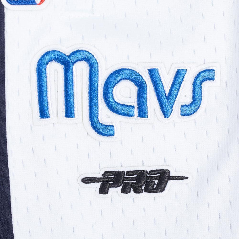 imageBig Boys NBA Classic Chenille Fleece Athletic ShortMidnight Navy