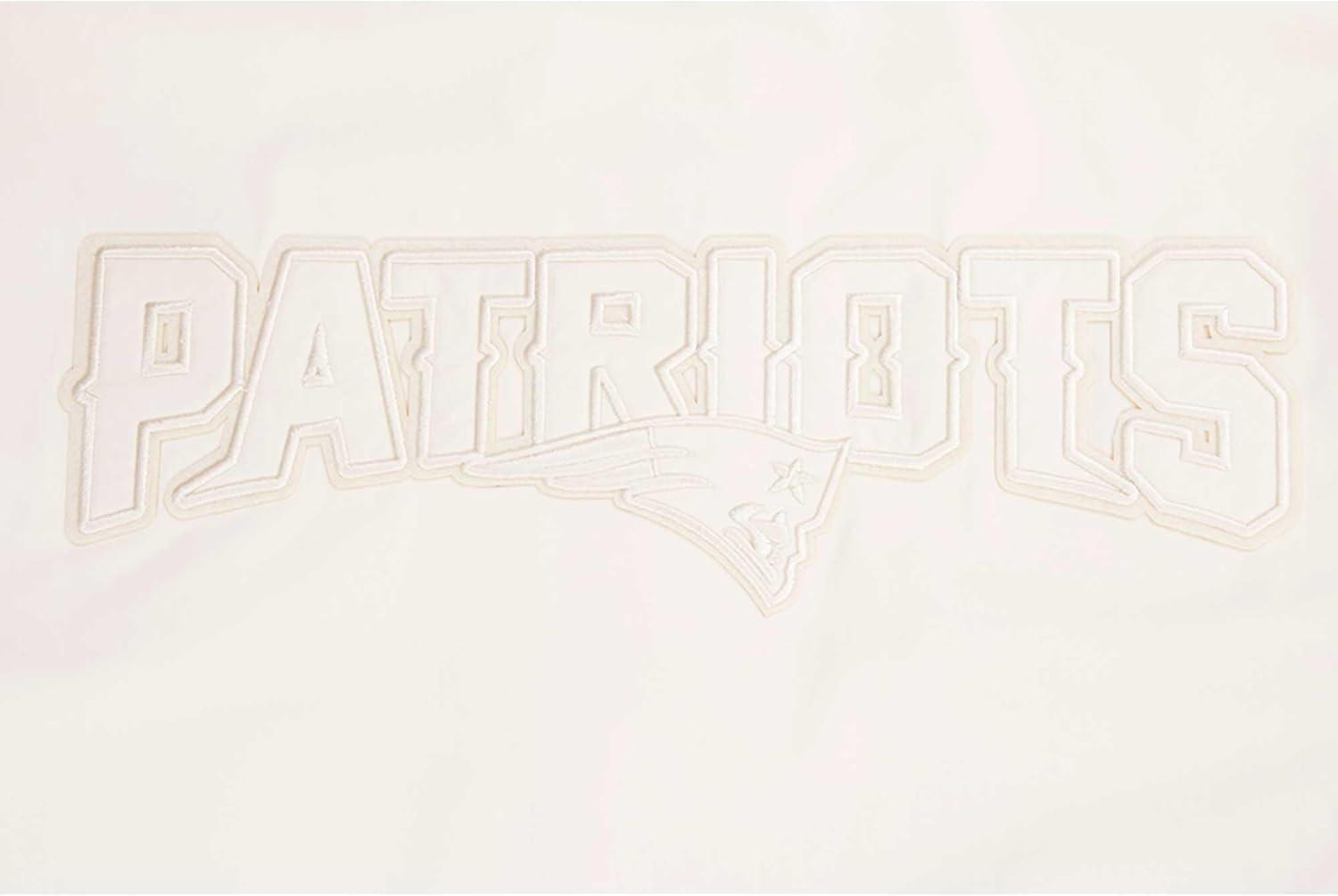 imagePro Standard Mens NFL Neutral Twill JacketNew England Patriots Cream