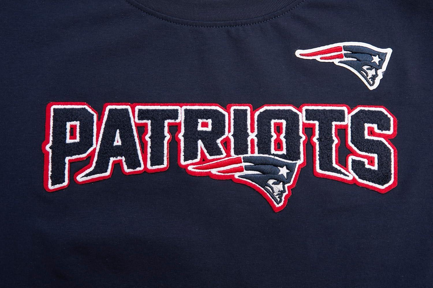 imagePro Standard Womens NFL Classic Chenille Short Sleeve Boxy TeeMidnight Navy