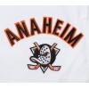 Pro Standard Womens NHL Classic Chenille Fleece Fleece Short(White)