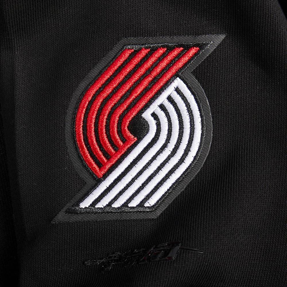 image:imagePro Standard Womens NBA Mash Up Cropped Pullover HoodieBlackRedBlack